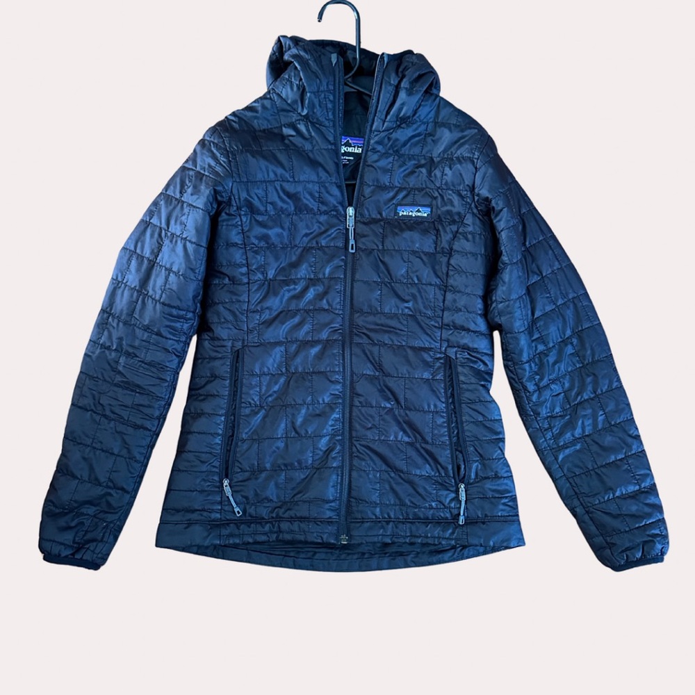 Patagonia Black Hooded Nanopuff Jacket Womens’s XS
